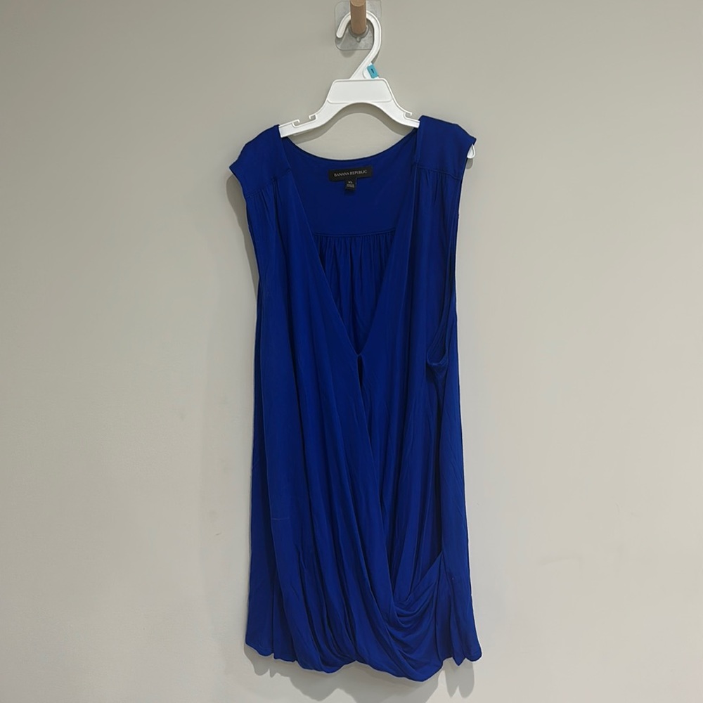 Banana Republic XL sleeveless top